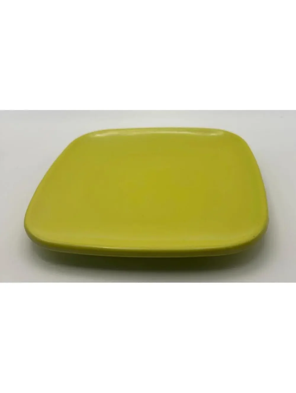 Arrowhead Brookpark Ever Ware Melmac Dishes.